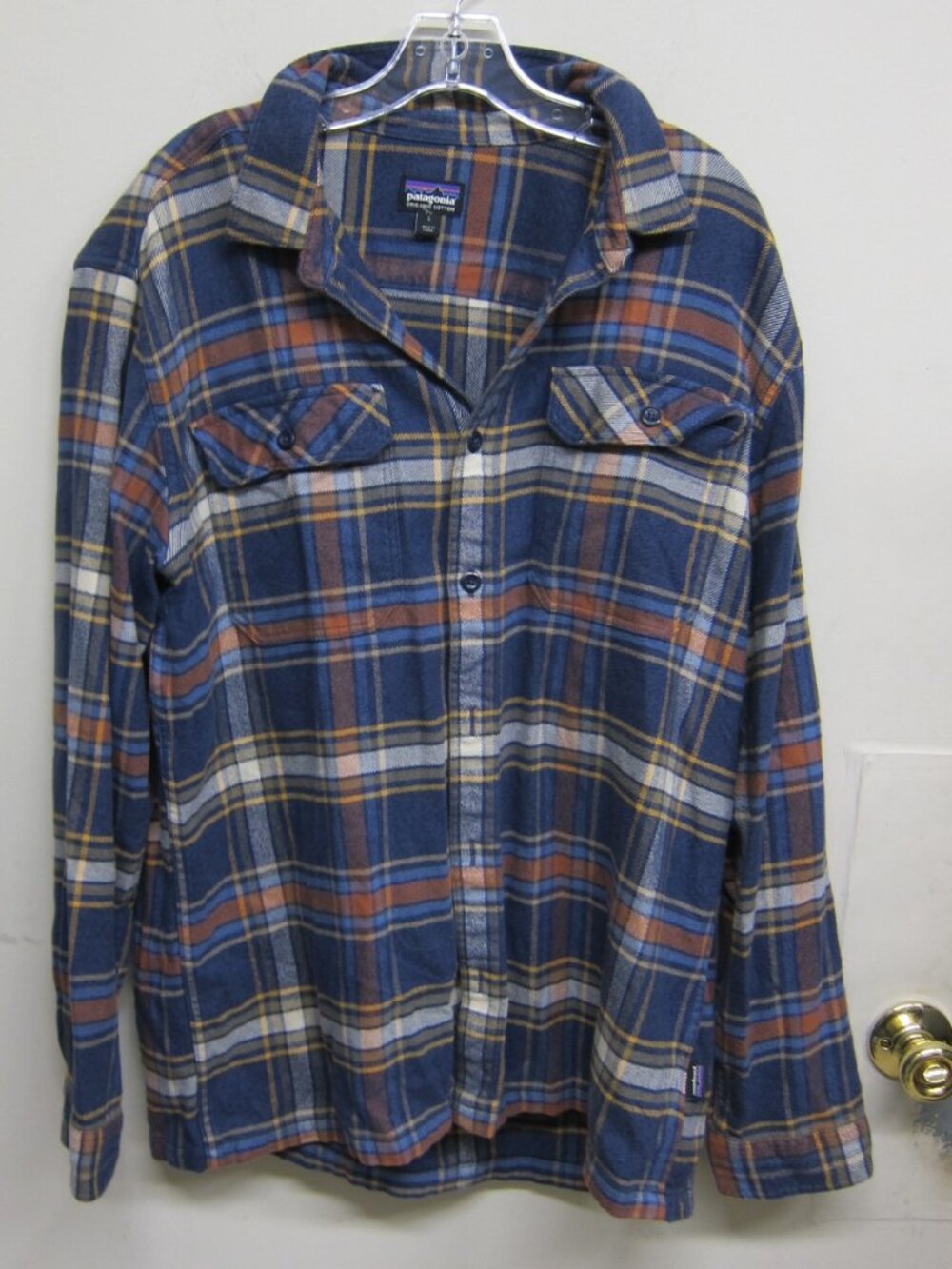 Patagonia Men's Large Multi-Color 100% Organic Cotton Long Sleeve Flannel Shirt